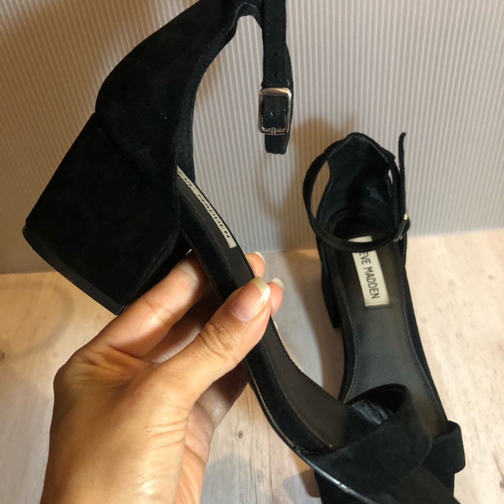 Steve Madden Suede Sandals